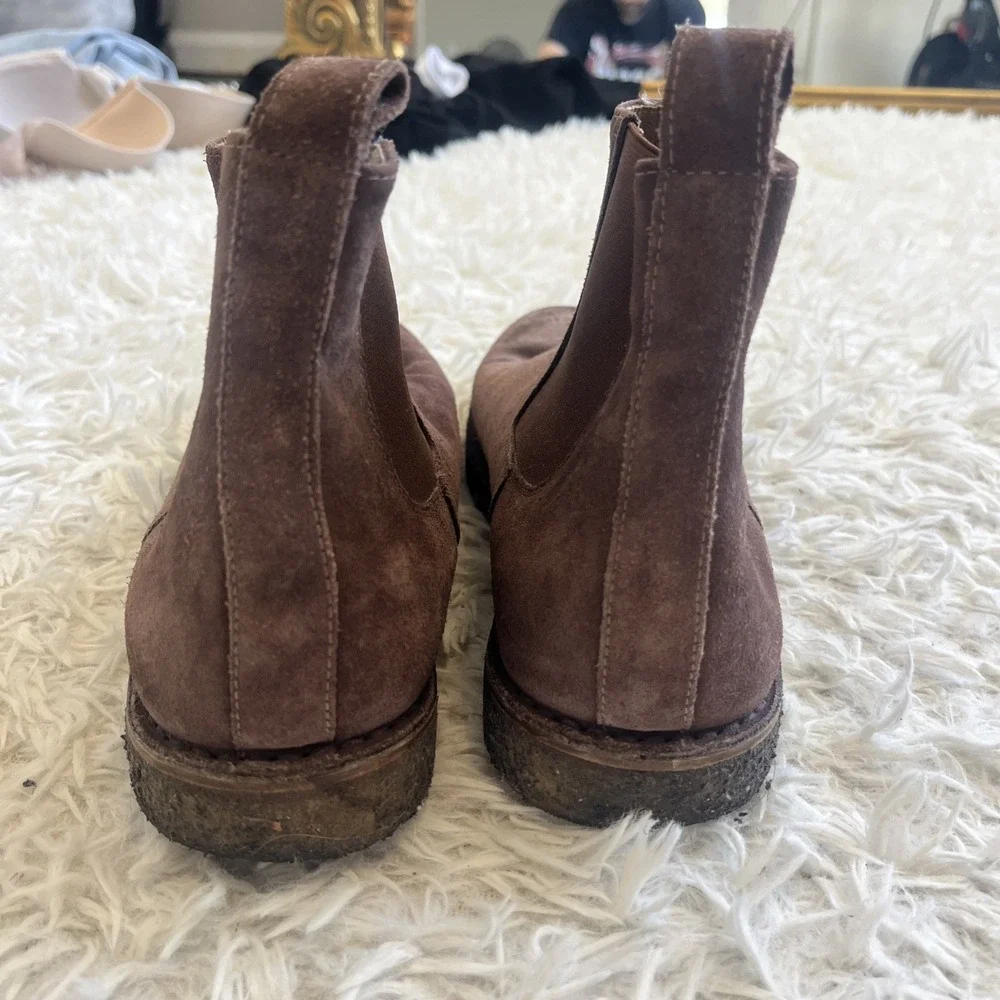 Barneys New York Suede Chelsea Boots Men's Size 8.5 Fit BIG More Like 9.5 Brown - Picture 4 of 4